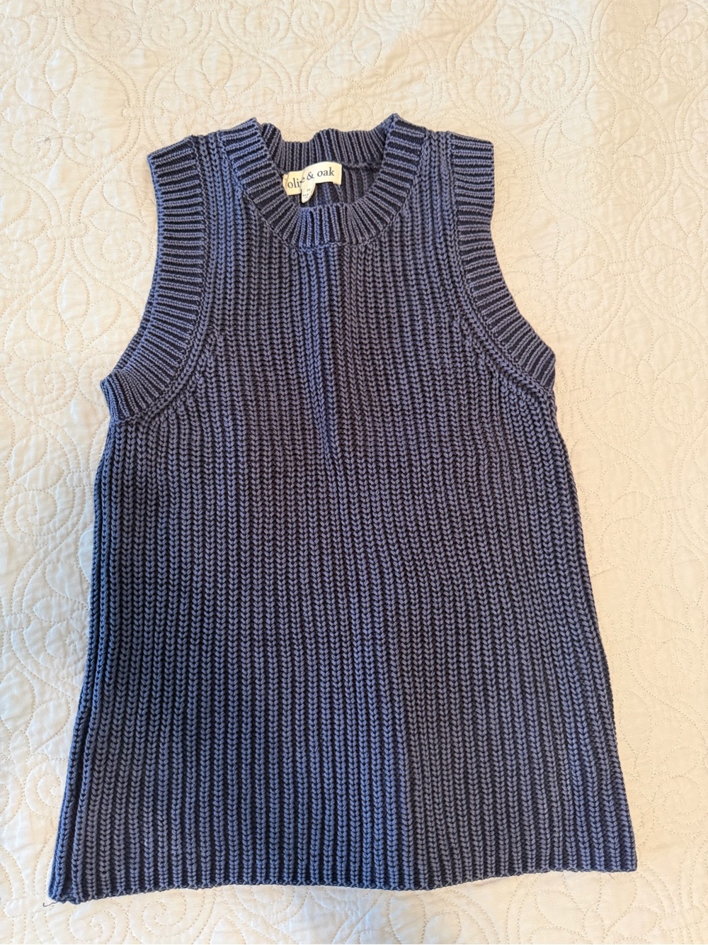 Olive & Oak Navy Ribbed Knit Sleeveless Sweater Tank